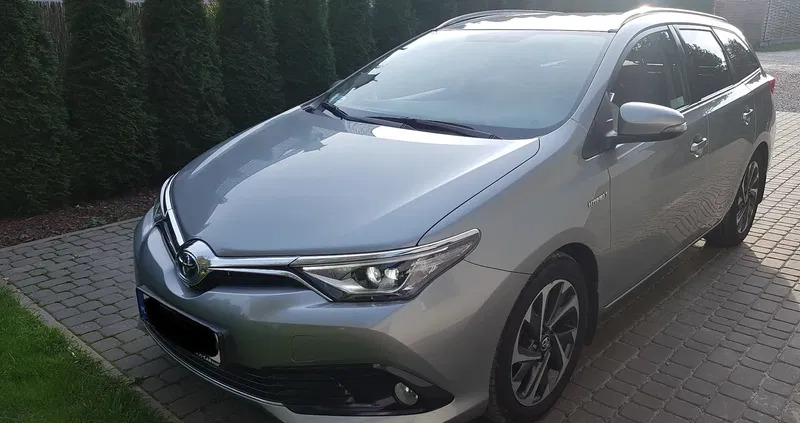 toyota auris pruszków Toyota Auris cena 69900 przebieg: 178000, rok produkcji 2016 z Pruszków